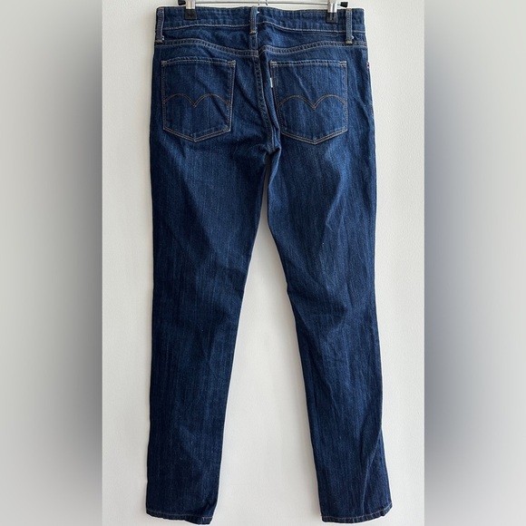 Levi's Dark Wash Skinny Jeans, Size 6/28 - Picture 11 of 16